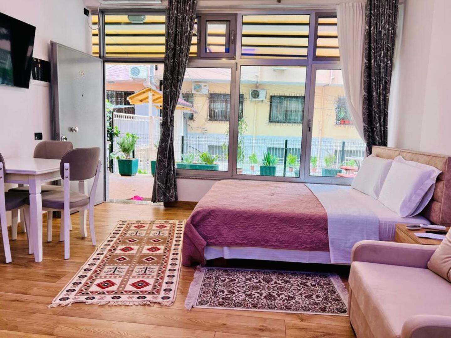Comfy Studio In City Center 티라나 외부 사진