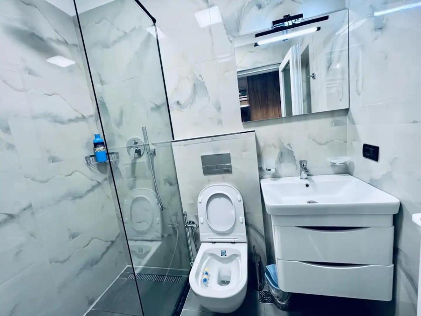 Comfy Studio In City Center 티라나 외부 사진
